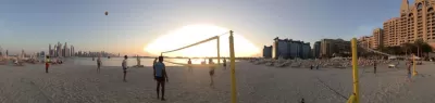 Topp 5 Sandvolleyball Bikinis : Volleyballbaner i Dubai Sofitel strand